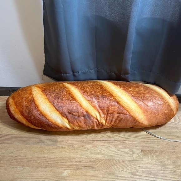 Loaf of Bread Pillow 3D Simulation Funny Stuffed Plush French Italian - Picture 1 of 4